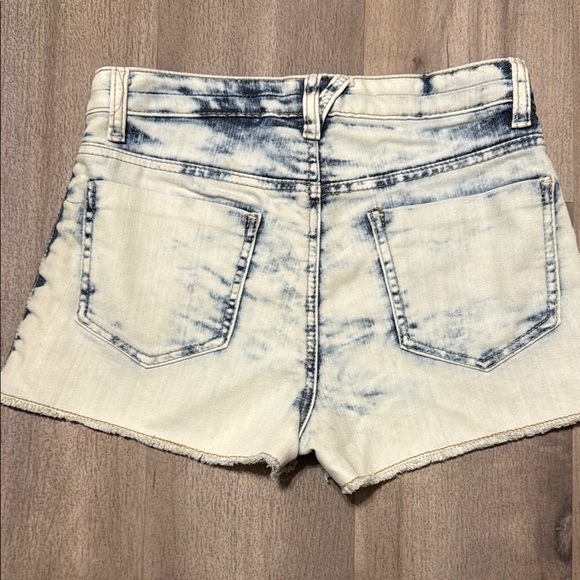 Mossimo Supply Co. Women's Blue and Red Star Shorts - Picture 5 of 5